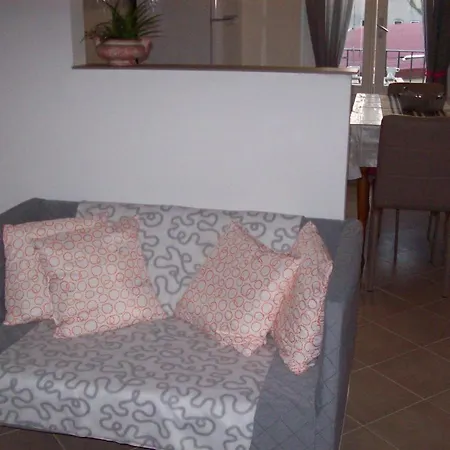 Апартаменты My House